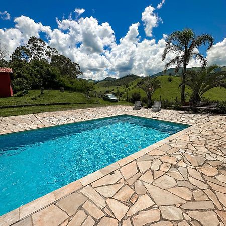 Pousada E Restaurante Casarao Passa Quatro Kültér fotó