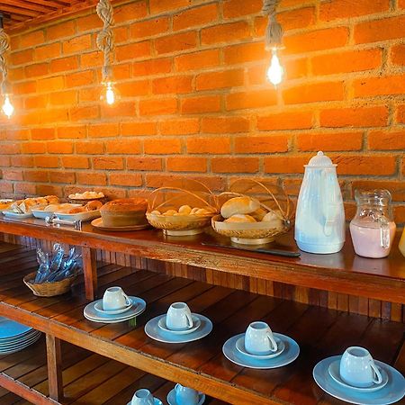 Pousada E Restaurante Casarao Passa Quatro Kültér fotó